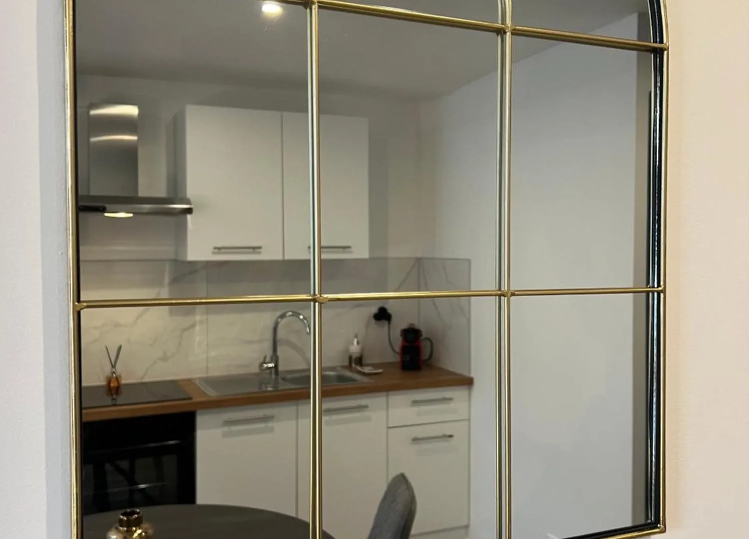 Apartment Bel Appartement Pres Des Halles Cremieu France